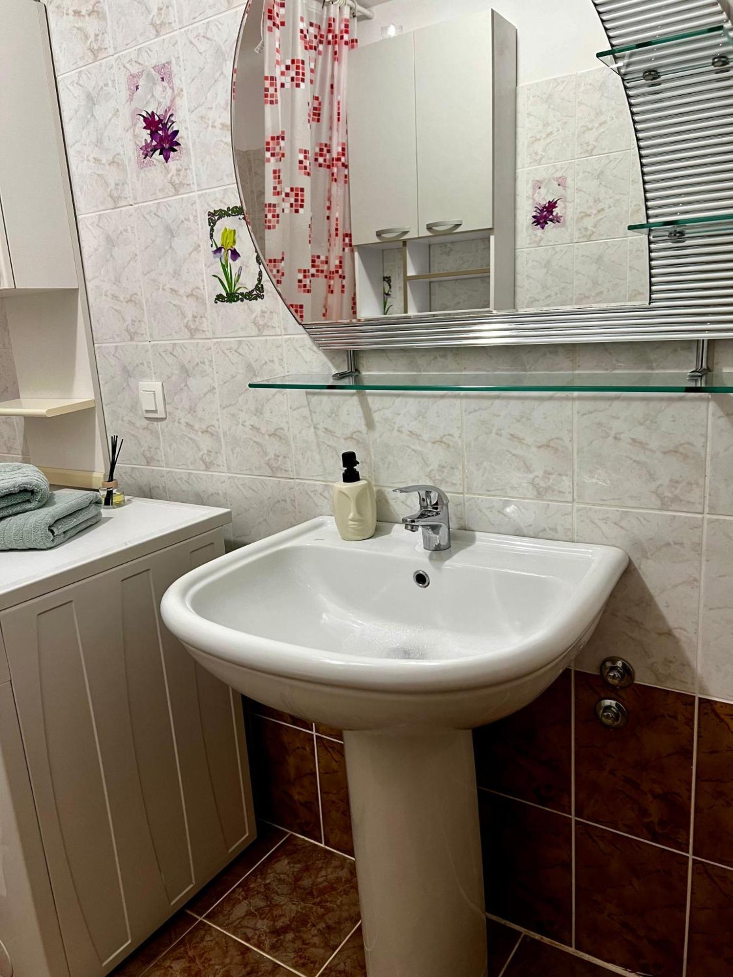 Eden Apartment Pula Ngoại thất bức ảnh